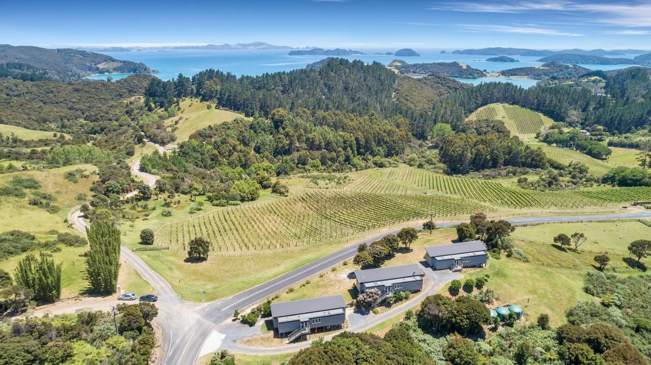 Paroa Bay Chalets - Te Whare Kereru Russell Exterior foto