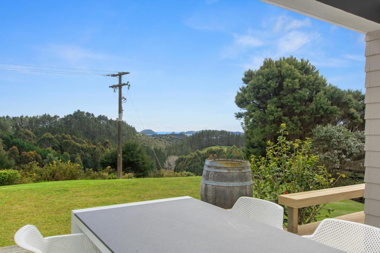 Paroa Bay Chalets - Te Whare Kereru Russell Exterior foto